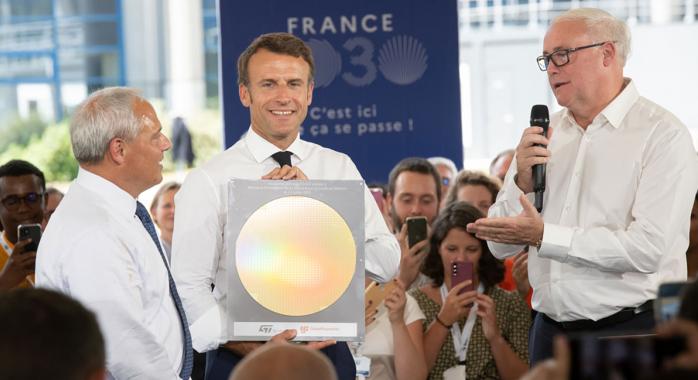 Lancement du plan "Electronique 2030", par Emmanuel Macron, chez STMicroelectronics, le 12 juillet 2022