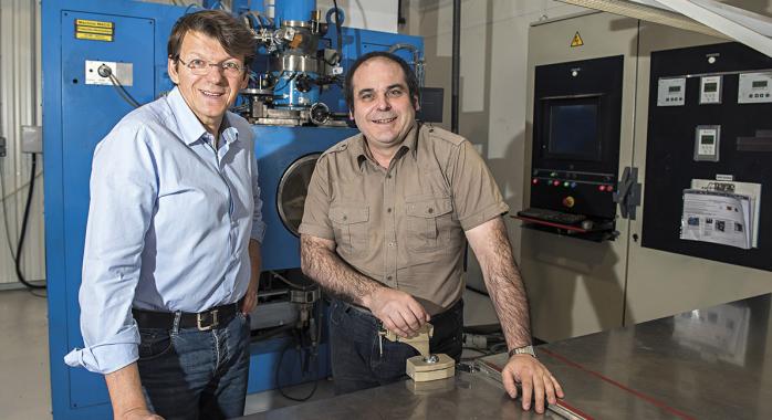 Bruno Robin, président, et Gilbert Durand, directeur général de Leptons Technologies.